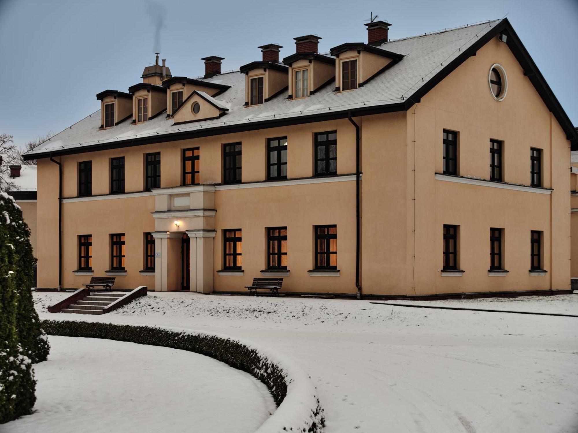 Palac Potockich W Bedlewie Bedlewo Eksteriør bilde